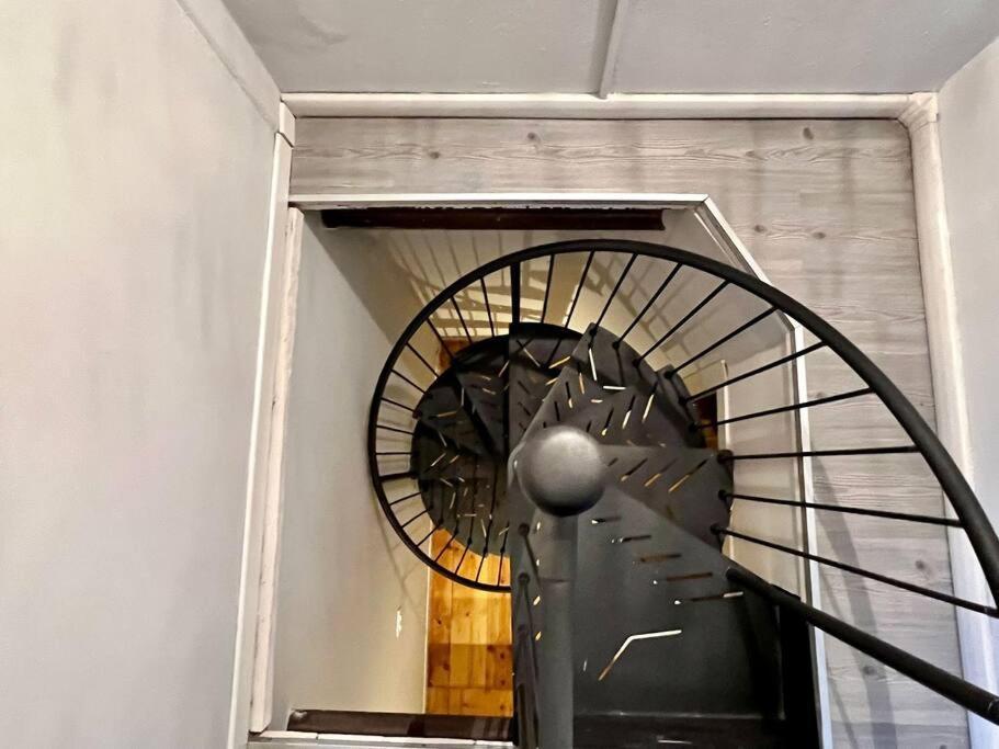 Loft Cianosi - Appartamento Nel Cuore Di ليفورنو المظهر الخارجي الصورة